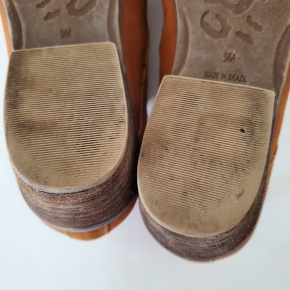 STEVE MADDEN Women Sz 9 AUCKLAND Western Cognac Leather Booties Cuban Heels EUC - Picture 13 of 14